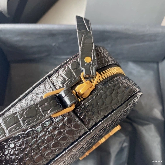 Rep ladies REP CAMERA YSL BAG-23*16*6CM LOU 1217